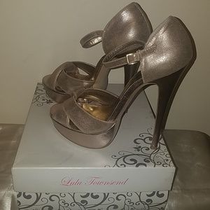LULU TOWNSEND EVELYN open toe dress heels
